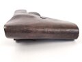 Tasche zur Pistole Modell 27 der Wehrmacht. Getragenes Stück in gutem Gesamtzustand mit reparierter Koppelschlaufe, datiert 1941