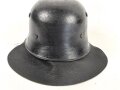 Feuerwehr III.Reich, Stahlhelm mit Nackenschutz in gutem Zustand. In allen Teilen Original, getragenes Stück in gutem Gesamtzustand.