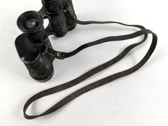 Dienstglas 6 x 30 Wehrmacht. Hersteller cxn, Verstellring rechts hakt etwas,  Strichplatte schwach sichtbar.