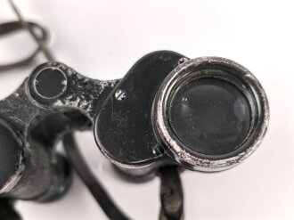 Dienstglas 6 x 30 Wehrmacht. Hersteller cxn, Verstellring rechts hakt etwas,  Strichplatte schwach sichtbar.