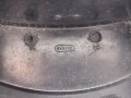 Behälter zum Dienstglas 6 x 30 der Wehrmacht aus schwarzer Preßmasse. gebraucht, guter Gesamtzustand