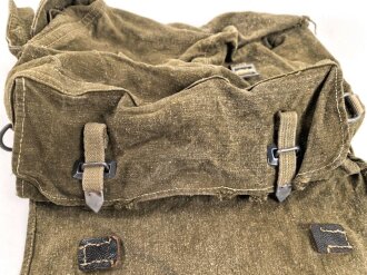 Pionier Seitentasche zum umhängen für 1 und 3 kg Ladungen , getragenes Stück
