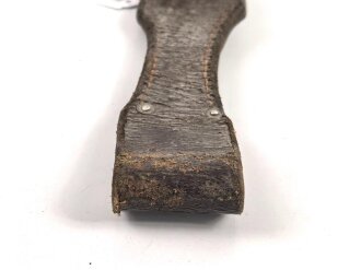 Schokoladenbrauner Koppelschuh für ein Extraseitengewehr KS98 der Luftwaffe. Ungereinigtes Stück