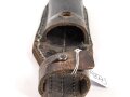 Koppelschuh für ein Seitengewehr M94/98 zum k98 der Wehrmacht. Getragenes Stück mit Reichsbetriebsnummer