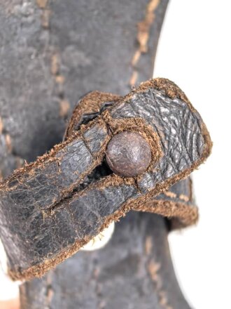 Koppelschuh für ein Seitengewehr M94/98 zum k98 der Wehrmacht. Vermutlich in der Zeit instandgesetztes Stück