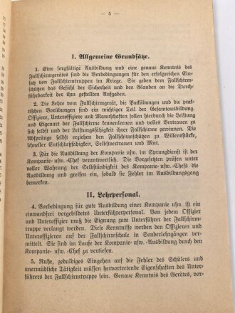 L.Dv. 1601 "Die Fallschirmgrundausbildung für die Fallschirmtruppe" datiert 1940, 31 Seiten