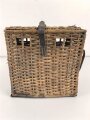 Geschoßkorb Wehrmacht, ungereinigtes Stück, datiert 1938, Maße 36 x 37 x 10cm