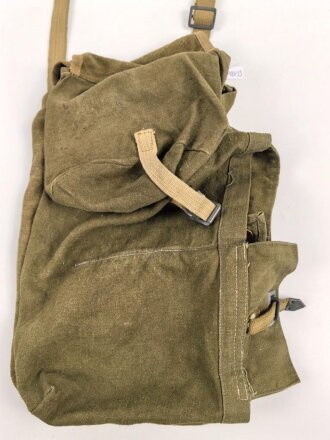 Pionier Rucksack für 3kg Ladungen und das Kochgeschirr. Seltene Variante mit angenähten Trageriemen