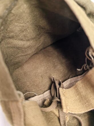 Pionier Rucksack für 3kg Ladungen und das Kochgeschirr. Seltene Variante mit angenähten Trageriemen