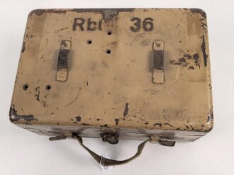 Transportkasten zum Rundblickfernrohr 36 der Wehrmacht. Originallack, ungereinigtes Stück