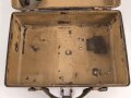 Transportkasten zum Rundblickfernrohr 36 der Wehrmacht. Originallack, ungereinigtes Stück