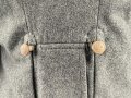 1.Weltkrieg, Feldbluse Modell 1915 für einen Angehörigen im Württembergischen Fußartillerie Regiment No. 13.  Kammerstück in gutem Zustand, lediglich ein Schaden im Bereich der linken Brust.