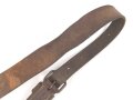 Einzelner Trageriemen für eine Lafette MG34 / 42. Von der norwegichen Armee nach Ende des 2. Weltkrieg gefertigt. Gebraucht, ungereinigt