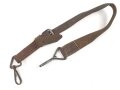 Einzelner Trageriemen für eine Lafette MG34 / 42. Von der norwegichen Armee nach Ende des 2. Weltkrieg gefertigt. Gebraucht, ungereinigt, Leder zum Teil angetrocknet