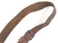 Einzelner Trageriemen für eine Lafette MG34 / 42. Von der norwegichen Armee nach Ende des 2. Weltkrieg gefertigt. Gebraucht, ungereinigt