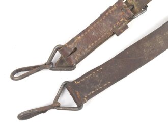 Einzelner Trageriemen für eine Lafette MG34 / 42. Von der norwegichen Armee nach Ende des 2. Weltkrieg gefertigt. Gebraucht, ungereinigt