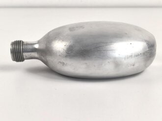 Korpus für eine Feldflasche der Wehrmacht. Aluminium, datiert KCL39