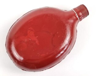 Korpus für eine Feldflasche der Wehrmacht. Späte Ausführung, Eisen lackiert