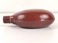 Korpus für eine Feldflasche der Wehrmacht. Späte Ausführung, Eisen lackiert