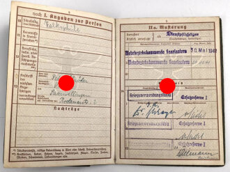 Wehrpaß Heer, eingestellt am 17.4.42 bei Artillerie Ersatz Abteilung Toul