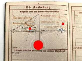 Wehrpaß Heer, eingestellt am 17.4.42 bei Artillerie Ersatz Abteilung Toul