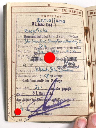 Wehrpaß, ausgestellt 28.4.1939