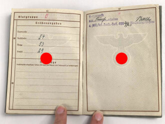 Wehrpaß Heer, ausgestellt 19.2.1942