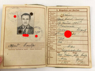 Wehrpaß, ausgestellt 8.5.1940