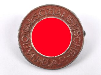 Mitgliedsabzeichen der NSDAP. Lackierte Ausführung in sehr gutem Zustand, Hersteller M1/100