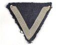 Gefreitenwinkel Luftwaffe, unschön von der Uniform abgetrennt