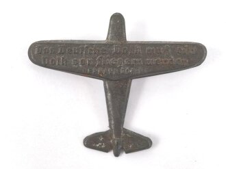 Blechabzeichen " Das Deutsche Volk muß ein Volk von Fliegern werden. Hermann Göring"