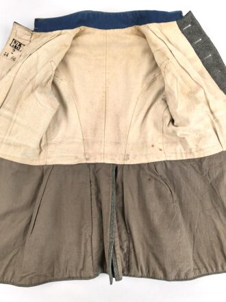 1. Weltkrieg, feldgrauer Waffenrock zur Heimatuniform für einen Sergeanten der Schutztruppe für Deutsch Südwestafrika. Kammerstück K.A. ( Kolonialamt ) 1917. Sehr guter Zustand, Rarität