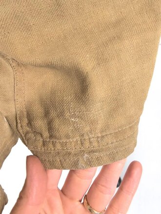 1. Weltkrieg, Khakibluse für Mannschaften des Asienkorps. Kammerstück in gutem Gesamtzustand, ungereinigt. Mit den extrem seltenen Schulterstücken