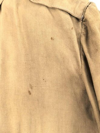 1. Weltkrieg, Khakibluse für Mannschaften des Asienkorps. Kammerstück in gutem Gesamtzustand, ungereinigt. Mit den extrem seltenen Schulterstücken