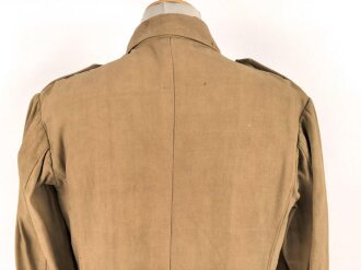 1. Weltkrieg, Khakibluse für Mannschaften des Asienkorps. Kammerstück in gutem Gesamtzustand, ungereinigt. Mit den extrem seltenen Schulterstücken