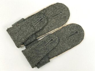Wehrmacht Heer, Paar Schulterklappen für Mannschaften der Infanterie mit Überschüben