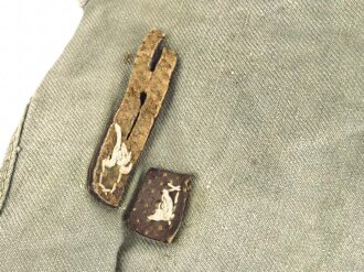 Brotbeutel Wehrmacht. Letzte Ausführung mit angenähtem Trageriemen. Variante aus weichem, grauem Material