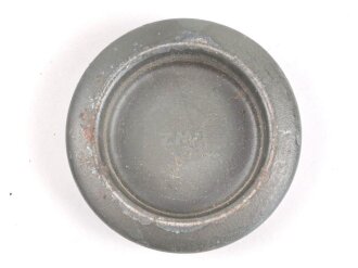 Unterer Deckel für Gasmaskenfilter / Filtereinsatz der Wehrmacht. Hersteller bwz