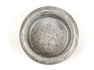 Unterer Deckel für Gasmaskenfilter / Filtereinsatz der Wehrmacht. Hersteller bwz