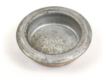Unterer Deckel für Gasmaskenfilter / Filtereinsatz der Wehrmacht. Hersteller bwz
