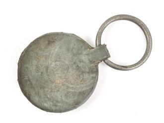 Unterer Verschluss für Gasmaskenfilter / Filtereinsatz der Wehrmacht. Hersteller bwz, Gummi weich
