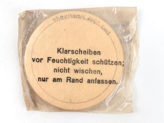 Satz Klarscheiben für die Gasmaske der Wehrmacht und für die S Maske des Luftschutz. datiert 1944