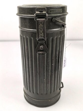 Gasmaskendose "Bereitschaftsbüchse" Modell 1938 Wehrmacht. Originallack, datiert 1939