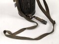 Gasmaskendose frühe Wehrmacht mit Beriemung. Originallack, ungereinigt