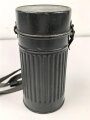 Gasmaskendose frühe Wehrmacht , datiert 1934. Mit Beriemung. Originallack, ungereinigt