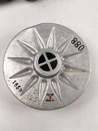 Luftschutz, Volksgasmasle 37 in Bereitschaftsbüchse aus Blech.