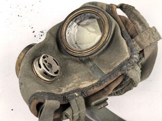 Gasmaske / Schutzmaske " Degea" in Bereitschaftsbüchse