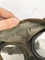 Gasmaske / Schutzmaske " Degea" in Bereitschaftsbüchse