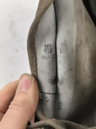 Gasmaske 30 Wehrmacht. Ungereinigt. Diese frühen Masken wurden während des Krieges dann später für Luftschutzzwecke ausgegeben