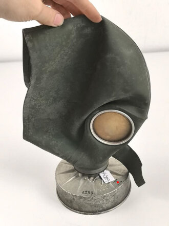 Luftschutz, Volksgasmaske 37 in gutem Zustand